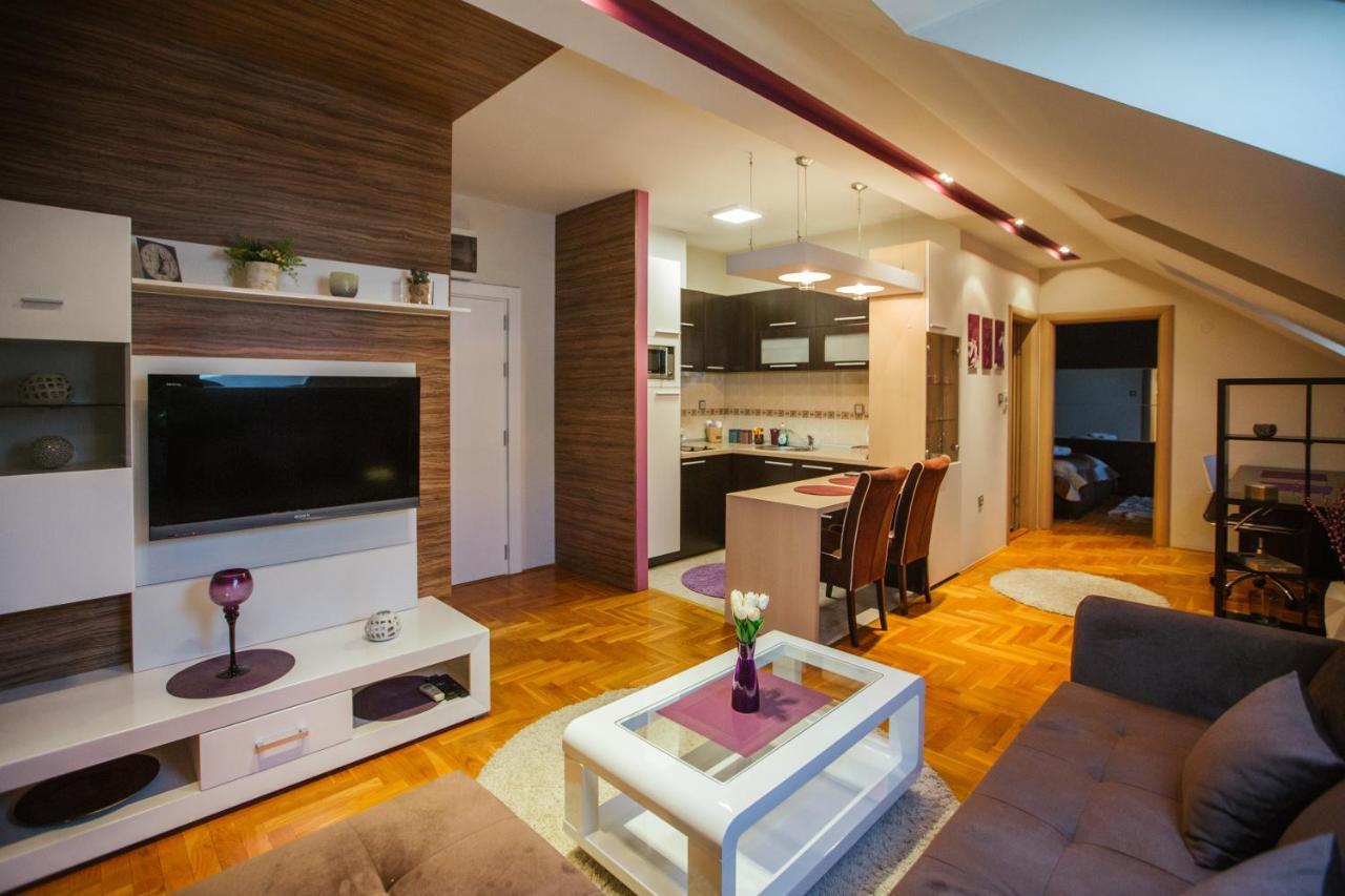 Appartamento Old Town Flat Novi Sad Esterno foto